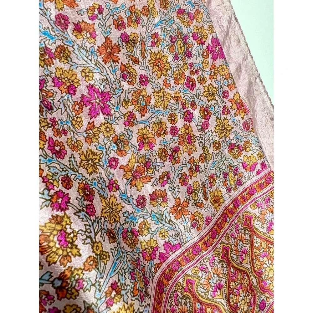 Vintage 100% Pure Silk Scarf Made in India Pink Floral Paisley Hand Rolled 32x32